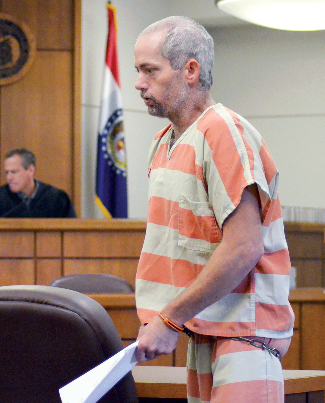 Murder suspect escapes