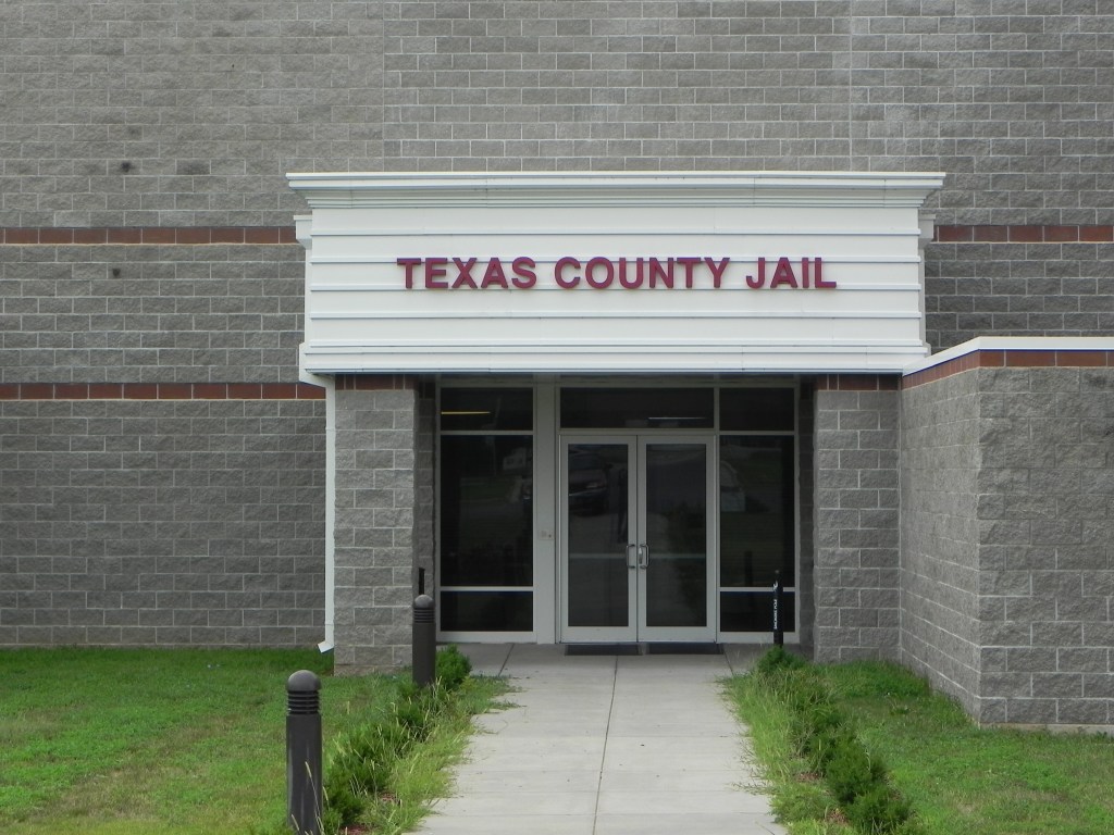Female inmate at Texas County Jail dies