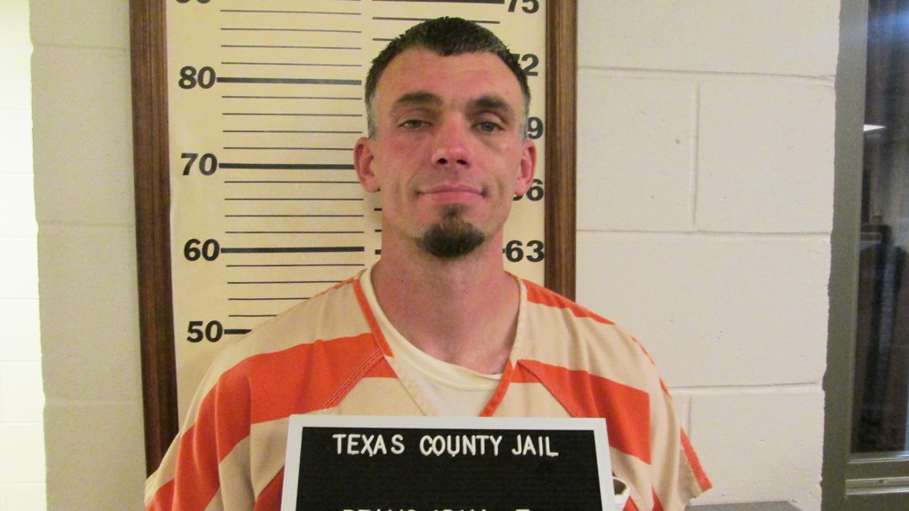 Murder suspect to stand trial in Houston case
