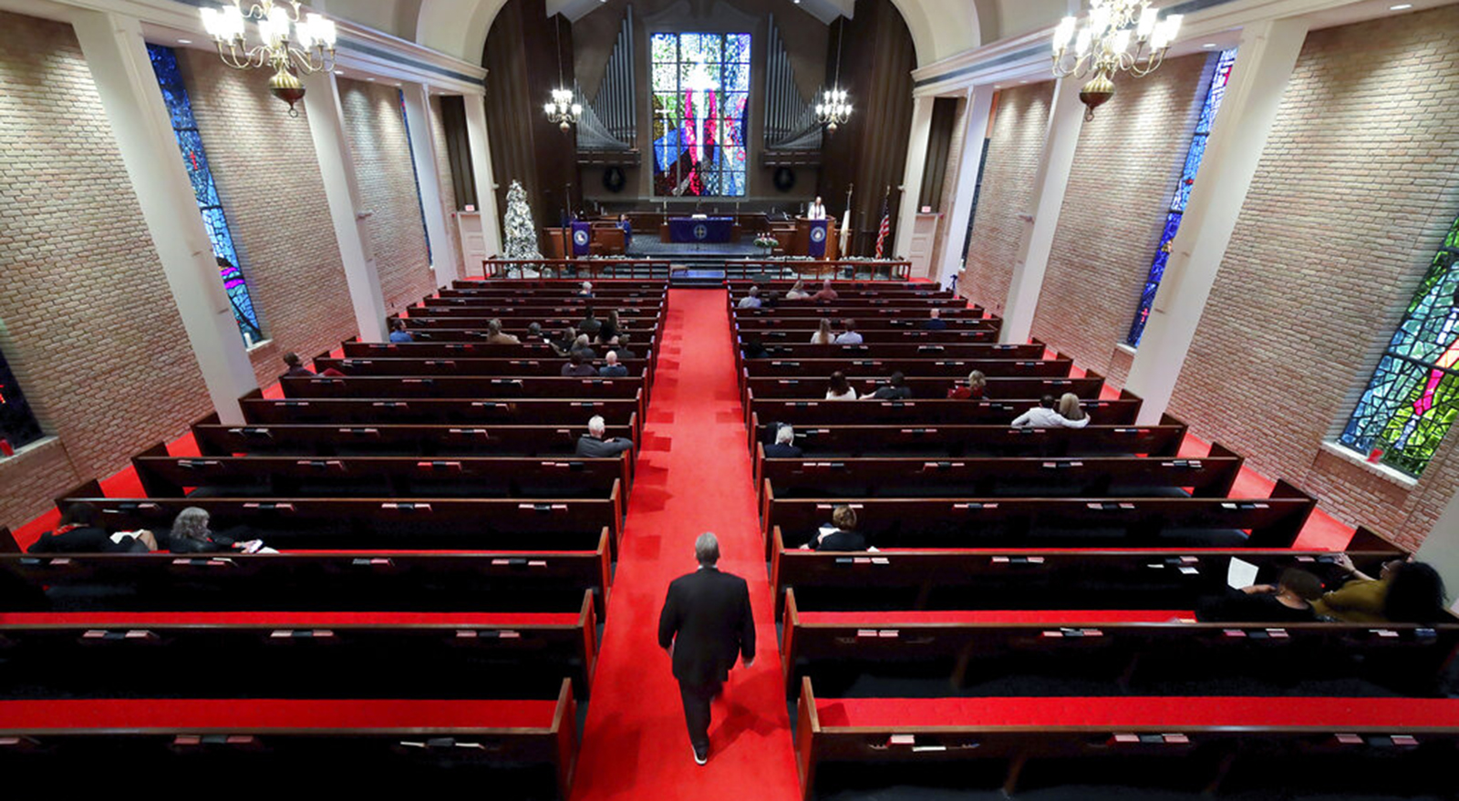 Why middle-aged Americans aren’t going back to church